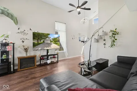 2823 Cahokia Court Indianapolis IN 46217