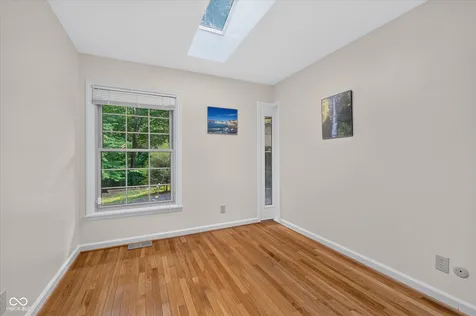 8942 Briarclift Road Indianapolis IN 46256
