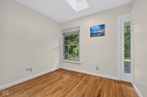 8942 Briarclift Road Indianapolis IN 46256