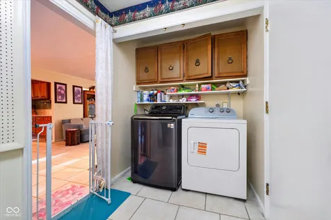 8942 Briarclift Road Indianapolis IN 46256