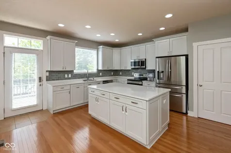 7149 Wilshire Way Avon IN 46123
