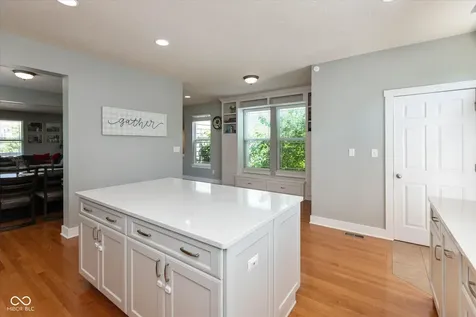 7149 Wilshire Way Avon IN 46123