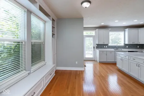 7149 Wilshire Way Avon IN 46123
