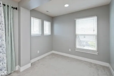 7149 Wilshire Way Avon IN 46123
