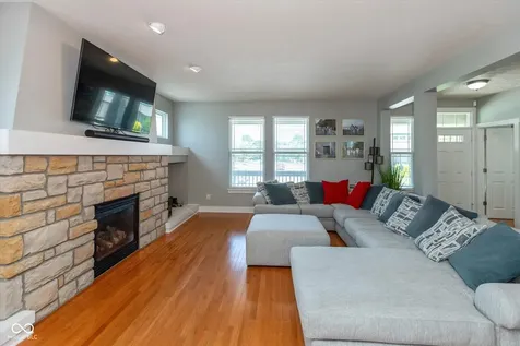 7149 Wilshire Way Avon IN 46123
