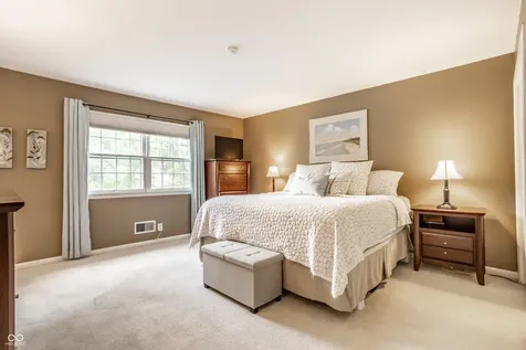 5314 E 74th Place Indianapolis IN 46250