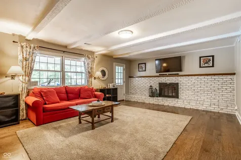 5314 E 74th Place Indianapolis IN 46250
