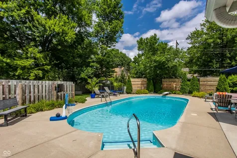 5314 E 74th Place Indianapolis IN 46250