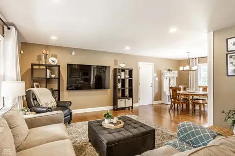 5314 E 74th Place Indianapolis IN 46250