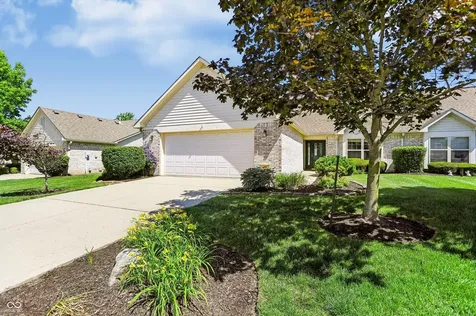 1636 Fairfield Circle Greenfield IN 46140