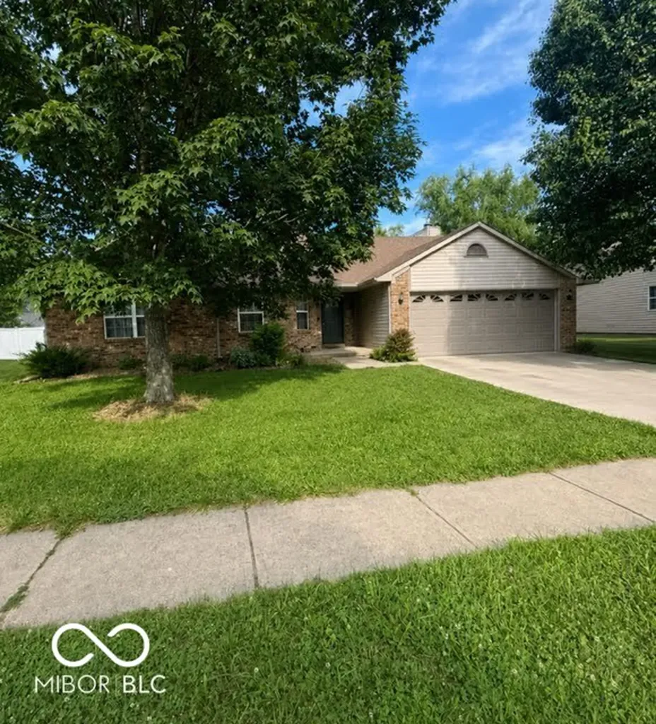 1719 Acorn Road Franklin IN 46131