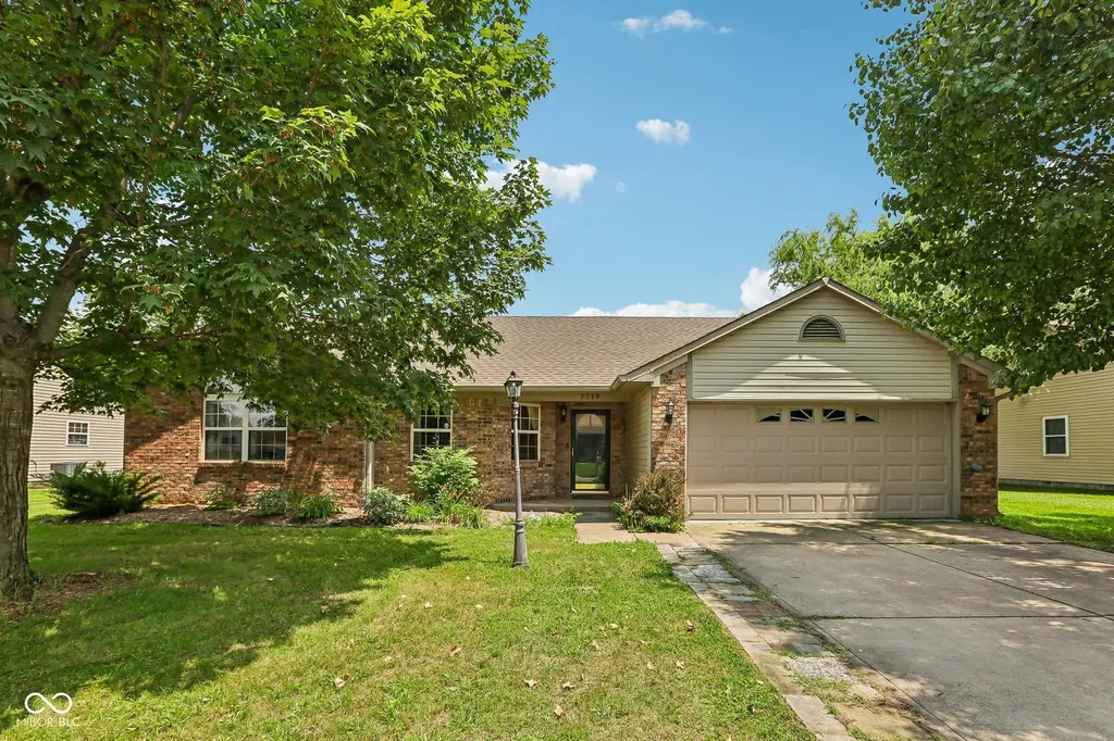 1719 Acorn Road Franklin IN 46131