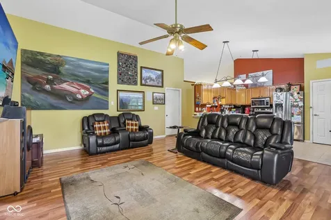 1719 Acorn Road Franklin IN 46131