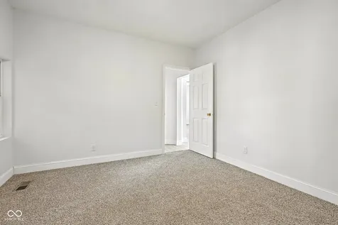 260 W Wiley Street Greenwood IN 46142