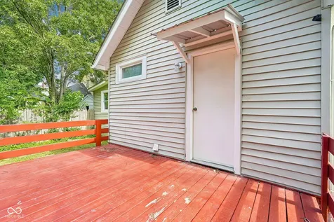 260 W Wiley Street Greenwood IN 46142
