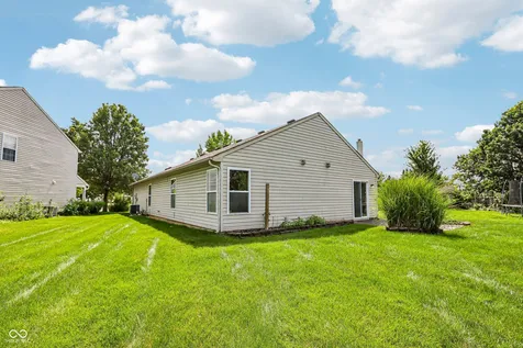 15518 Wandering Way Noblesville IN 46060