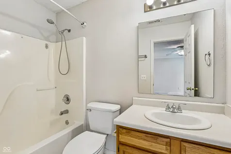 15518 Wandering Way Noblesville IN 46060