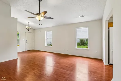 15518 Wandering Way Noblesville IN 46060