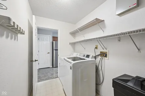 7216 Snider Court Indianapolis IN 46221