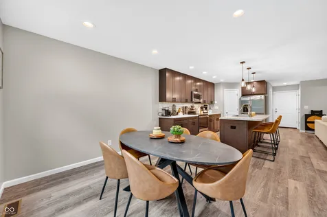 731 Maple Avenue Seymour IN 47274