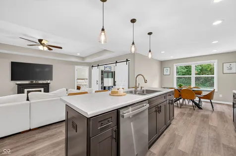 731 Maple Avenue Seymour IN 47274