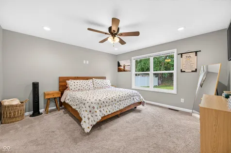 731 Maple Avenue Seymour IN 47274
