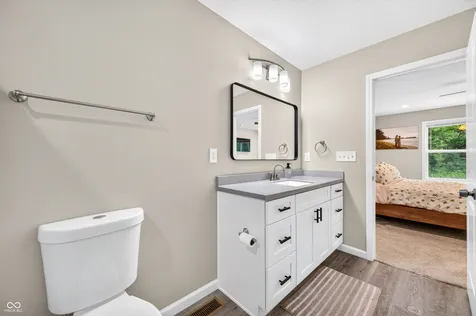 731 Maple Avenue Seymour IN 47274