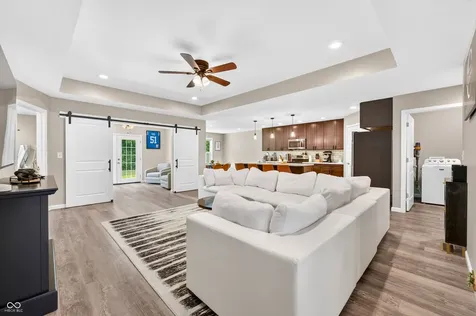 731 Maple Avenue Seymour IN 47274