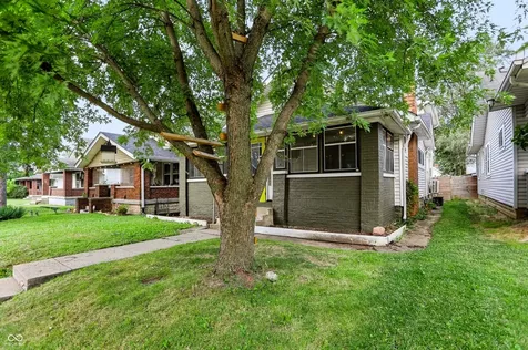 806 N Bosart Avenue Indianapolis IN 46201