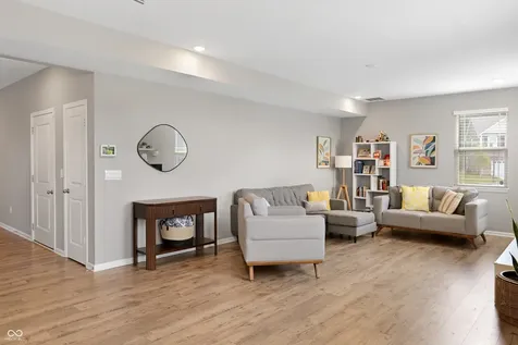 6643 Birmingham Avenue Mccordsville IN 46055