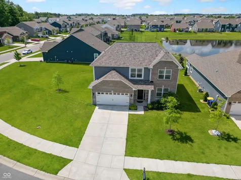 6643 Birmingham Avenue Mccordsville IN 46055