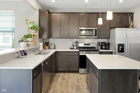 6643 Birmingham Avenue Mccordsville IN 46055