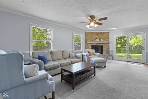10237 Park Avenue N Indianapolis IN 46280