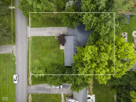 10237 Park Avenue N Indianapolis IN 46280