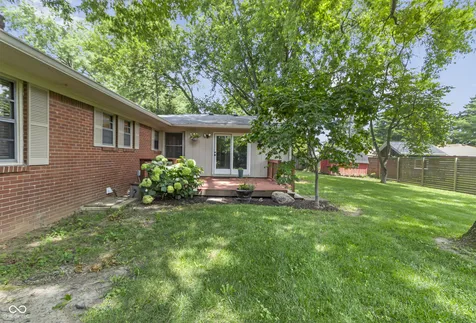 10237 Park Avenue N Indianapolis IN 46280