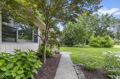 10237 Park Avenue N Indianapolis IN 46280