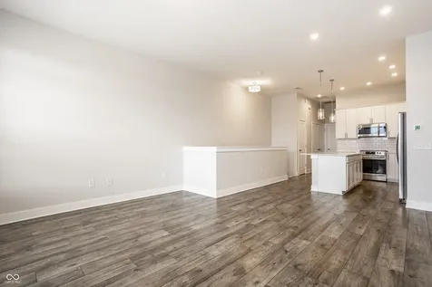 968 Kinzer Avenue Carmel IN 46032