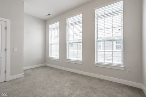 968 Kinzer Avenue Carmel IN 46032