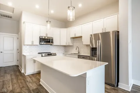 968 Kinzer Avenue Carmel IN 46032
