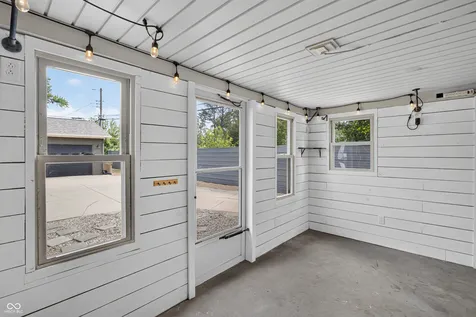 3130 27th Street Columbus IN 47203