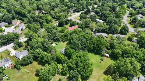 1305 E 106th Street E Indianapolis IN 46280