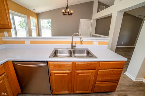 1112 Randall Way Brownsburg IN 46112