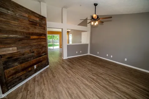 1112 Randall Way Brownsburg IN 46112