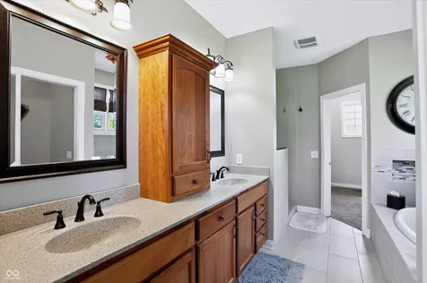 6244 Mack Farm Lane Indianapolis IN 46237