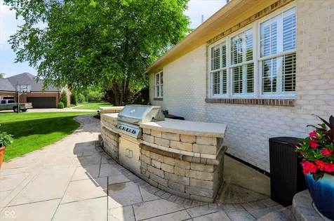 6244 Mack Farm Lane Indianapolis IN 46237