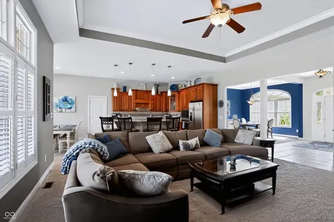 6244 Mack Farm Lane Indianapolis IN 46237