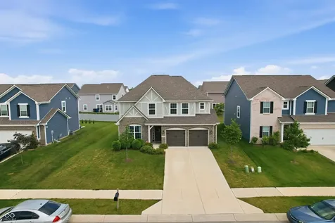 5693 Terracotta Trace Mccordsville IN 46055