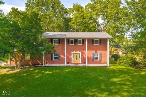9231 N Cherry Hills Drive Columbus IN 47201
