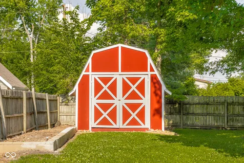 9231 N Cherry Hills Drive Columbus IN 47201