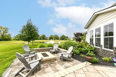6923 Pine Vail Boulevard Mccordsville IN 46055